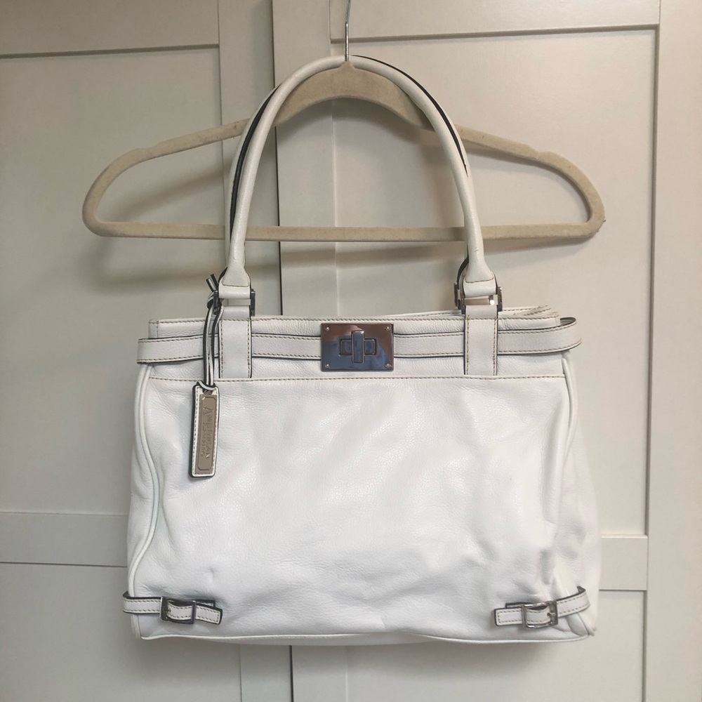 American Living White Leather Shoulder Bag EUC